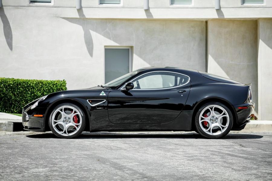  Alfa Romeo 8C Competizione 2008 года  (фото 12 из 143)